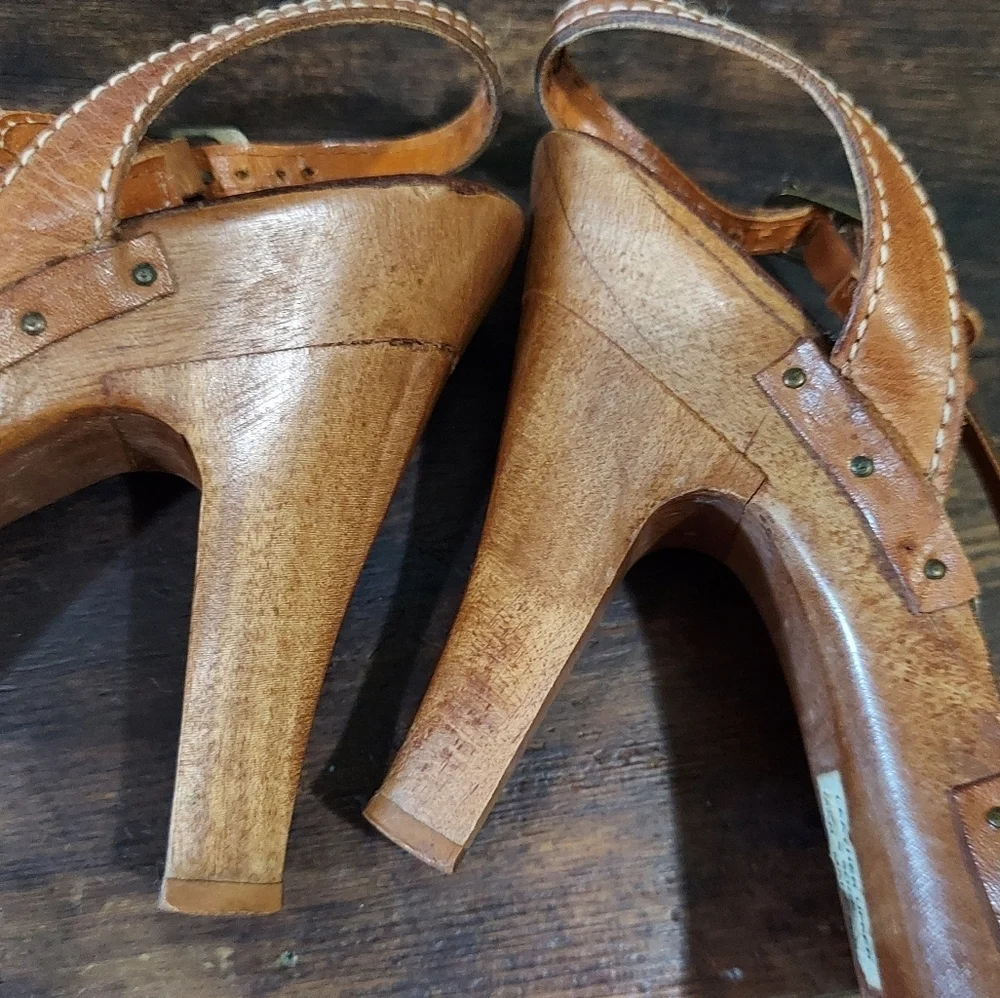 Vintage Woven Leather and Wood Strappy Slingback Highheel Platform Sandal